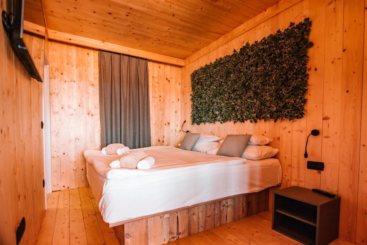 Noa Glamping Resort Novaglia Esterno foto